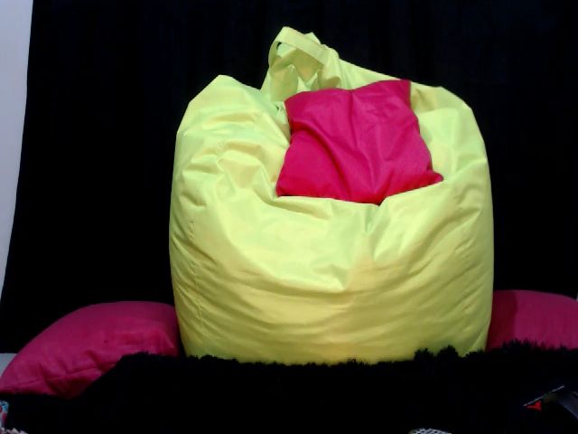 Live sex webcam photo for TrissaBenson #269414175
