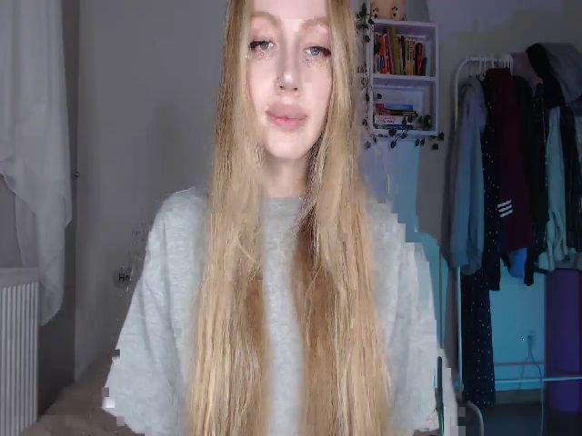 Live sex webcam photo for soo_emma #269414819