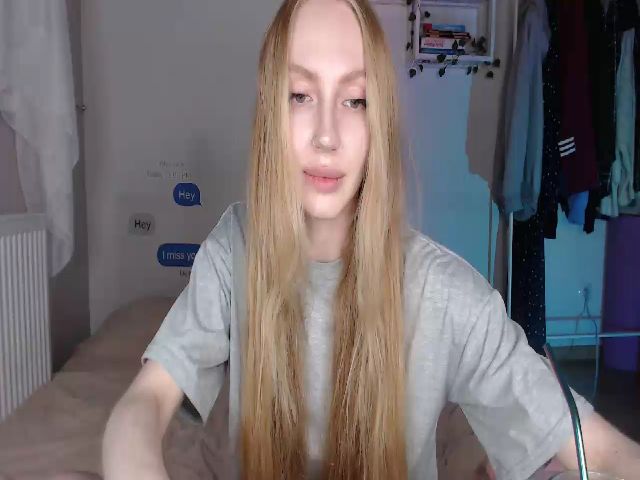 Live sex webcam photo for soo_emma #269415252