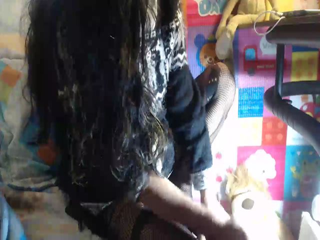 Live sex webcam photo for CHILENITAHOT #269415268