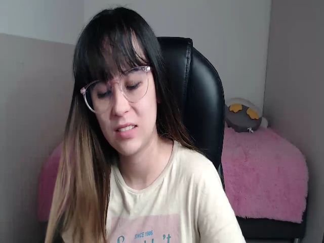 Live sex webcam photo for Paulette655 #269400495