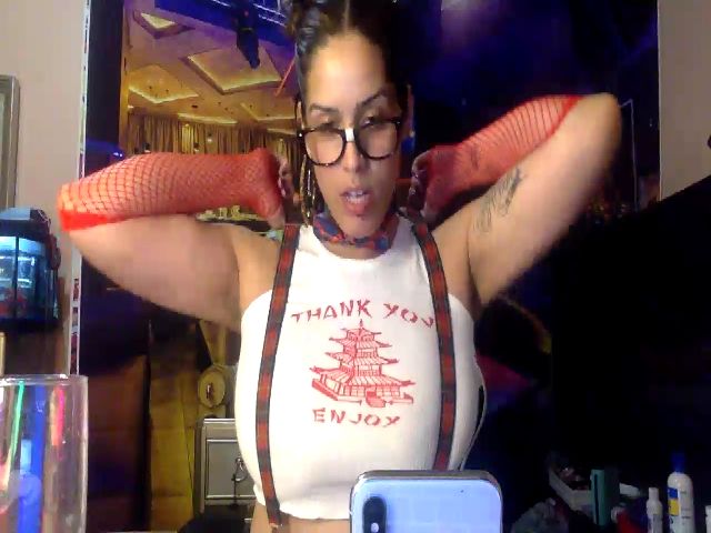 Live sex webcam photo for CubanaBoricua #269401244