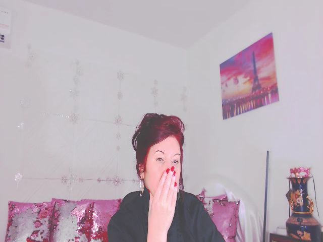 Live sex webcam photo for Deluxek #269410811