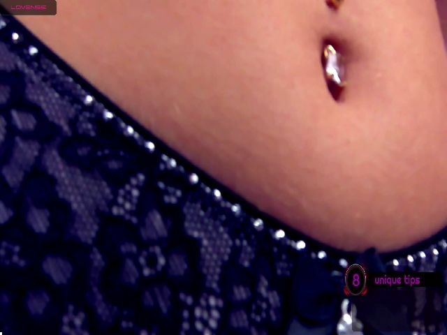 Live sex webcam photo for SelenaWest #269409198