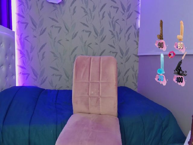 Live sex webcam photo for Katie_teen #269408535