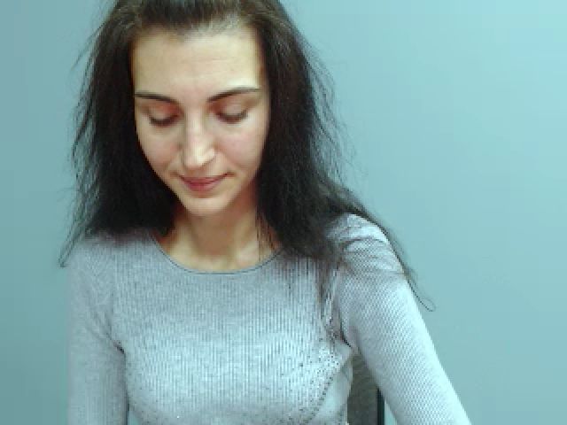 Live sex webcam photo for Miss_Vivian #269401087