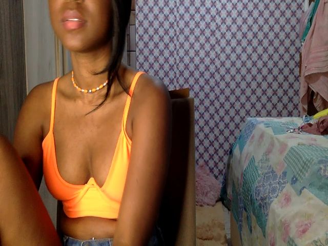 Live sex webcam photo for Jasminegirly #269416709