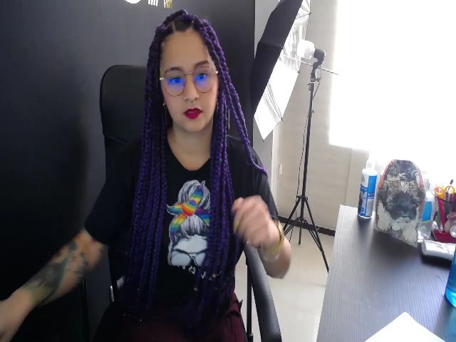 Live sex webcam photo for MissTiara_ #269410148