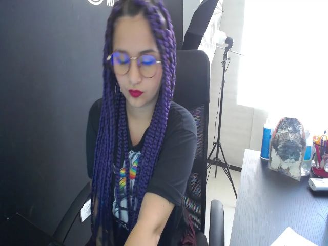 Live sex webcam photo for MissTiara_ #269410979