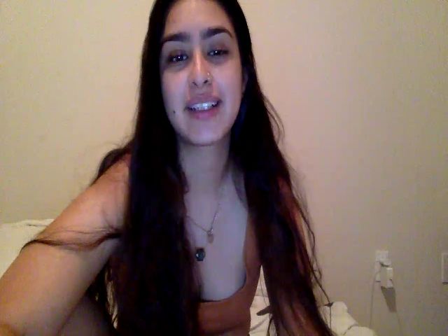 Live sex webcam photo for Sweetloveluna #269404745