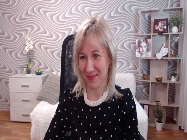 Live sex webcam photo for SvenIsolde #269415231