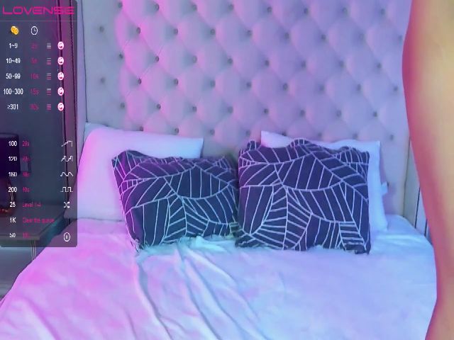 Live sex webcam photo for LexaIce #269408671