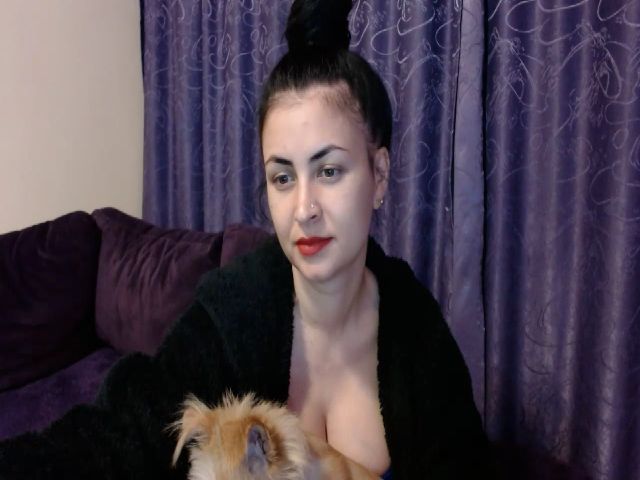 Live sex webcam photo for aVampirina_ #269414255