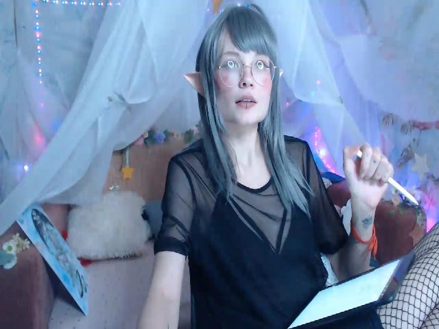 Live sex webcam photo for Miss_Toree #269399954