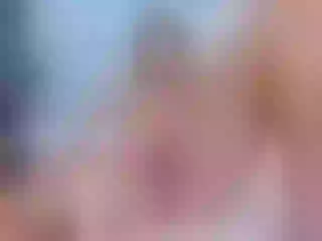 Live sex webcam photo for RoseValcke #269412167
