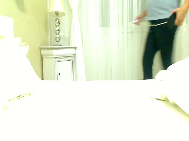 Live sex webcam photo for HeyHeyGrey #269401753