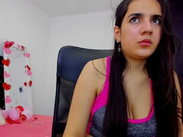 Live sex webcam photo for yuki8 #269413268