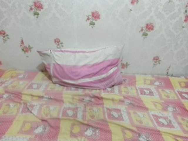 Live sex webcam photo for wellamea21 #269407772