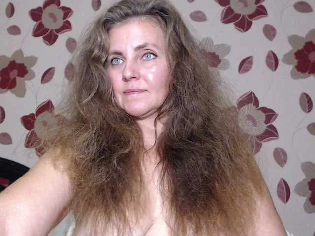 Live sex webcam photo for -Alyonushka- #269428734