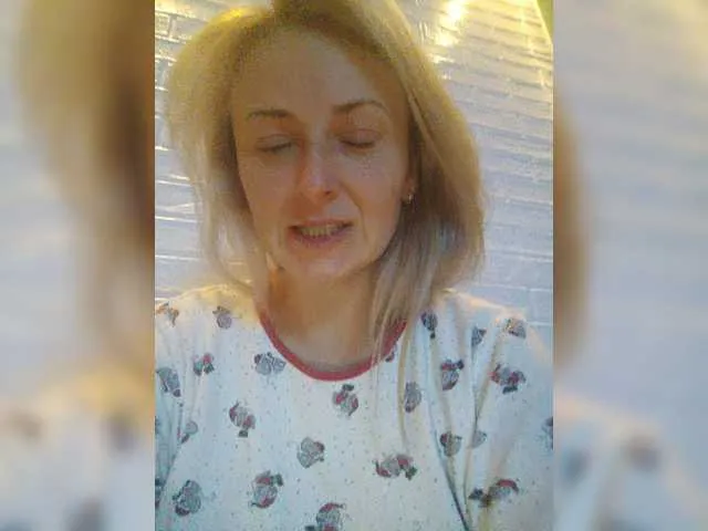 Live sex webcam photo for XswetaX #269428559