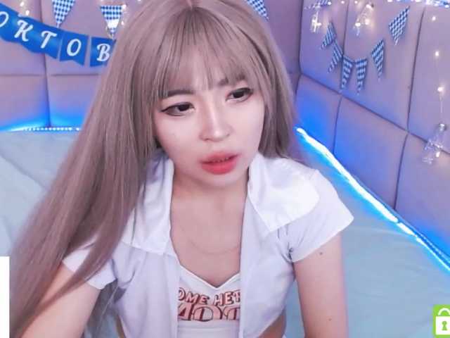 Live sex webcam photo for ChioChana #269421787