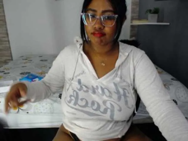 Live sex webcam photo for Ebonykarla #269422338