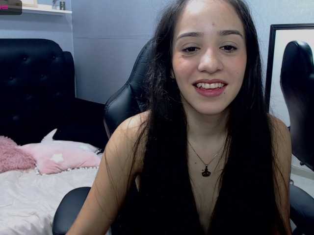 Live sex webcam photo for Lu-baby #269418405