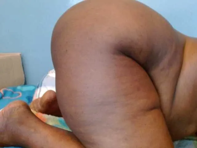 Live sex webcam photo for sexyebony56 #269425247