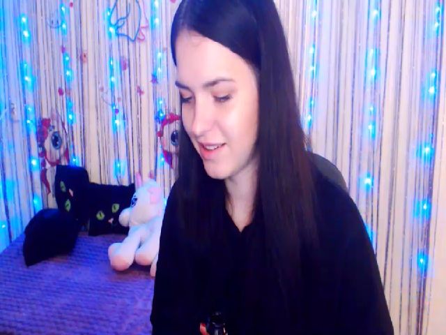 Live sex webcam photo for Antonia_W_ #269423771