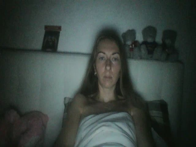 Live sex webcam photo for CheelyWilly #269432076