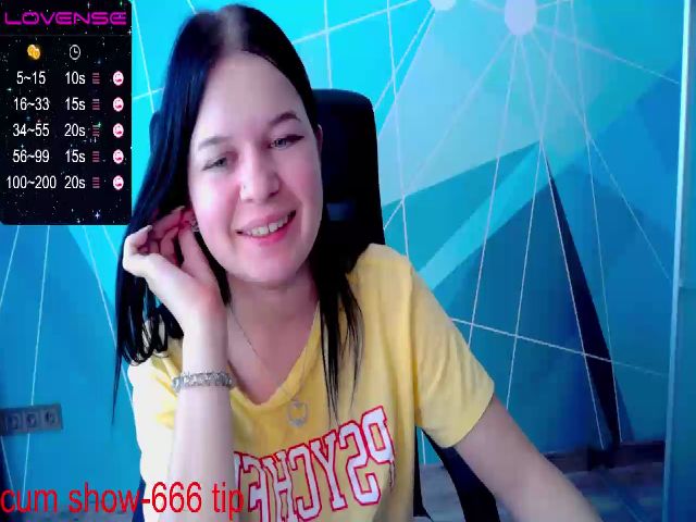 Live sex webcam photo for AnnaFols #269424571