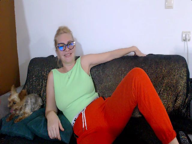 Live sex webcam photo for Stephycute #269427996