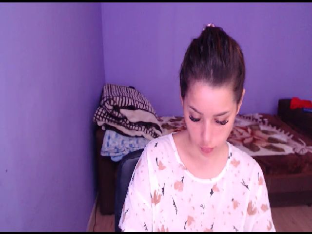 Live sex webcam photo for LoveJulliette #269424364