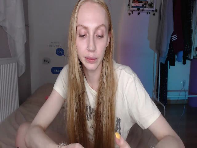 Live sex webcam photo for soo_emma #269430843