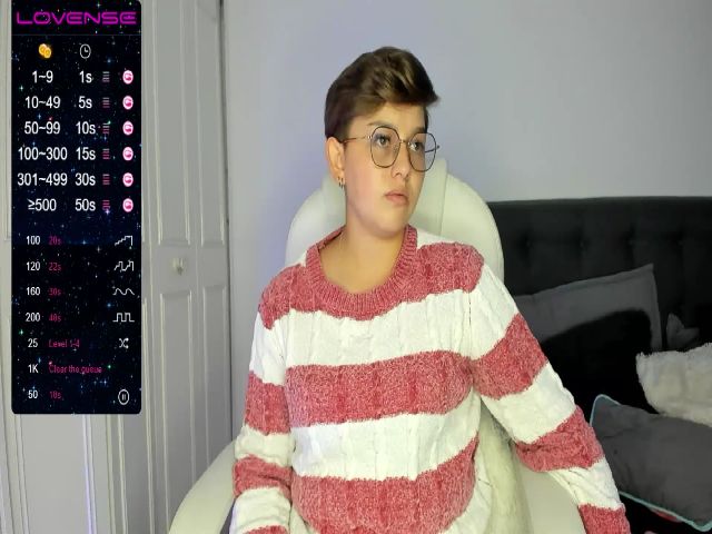 Live sex webcam photo for SalemJimenez #269419398