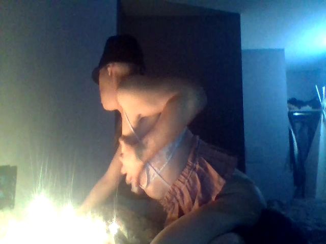 Live sex webcam photo for Oricle #269422964