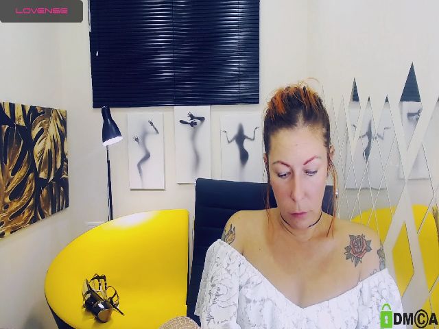 Live sex webcam photo for MarvelousLilu #269426643