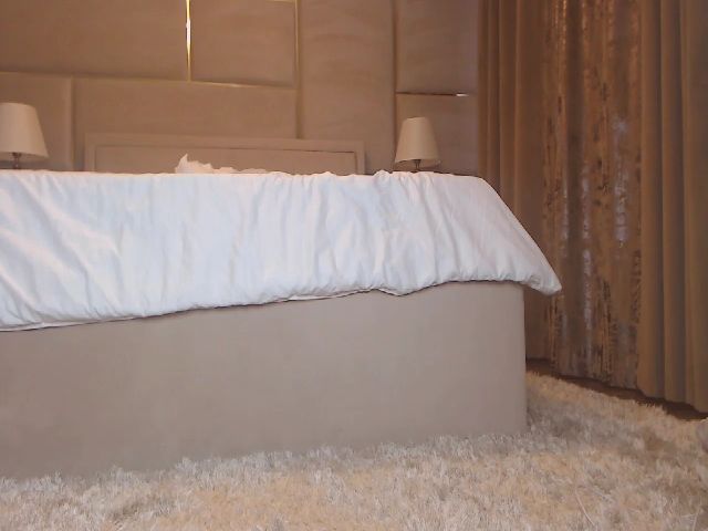 Live sex webcam photo for Ur_Wet_Desire #269426178