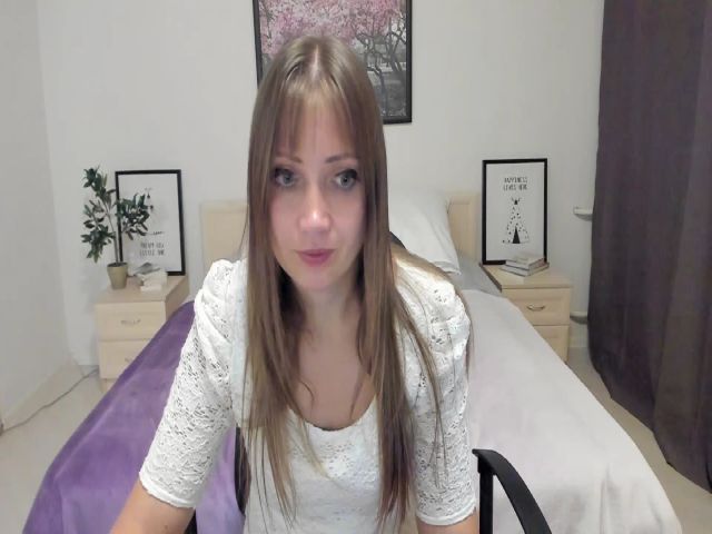 Live sex webcam photo for SharlottaTis #269419931