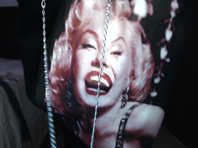 Live sex webcam photo for Be__Licious #269432633