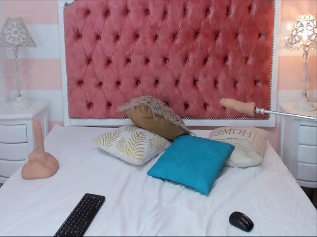 Live sex webcam photo for Keirab #269427623