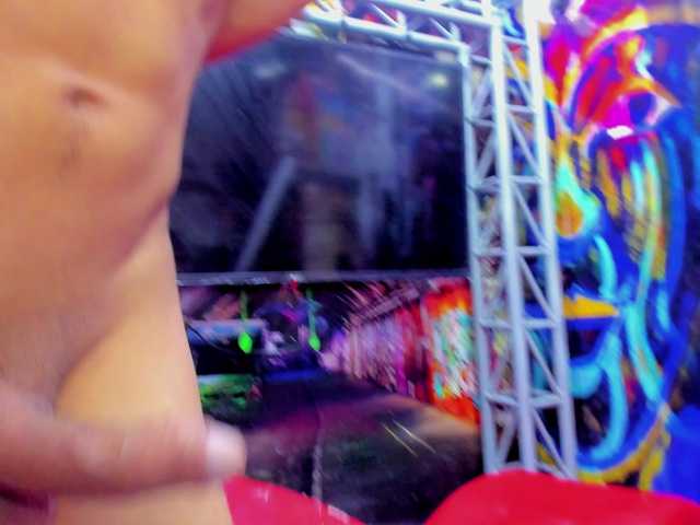 Live sex webcam photo for sweet-group-x #269421425