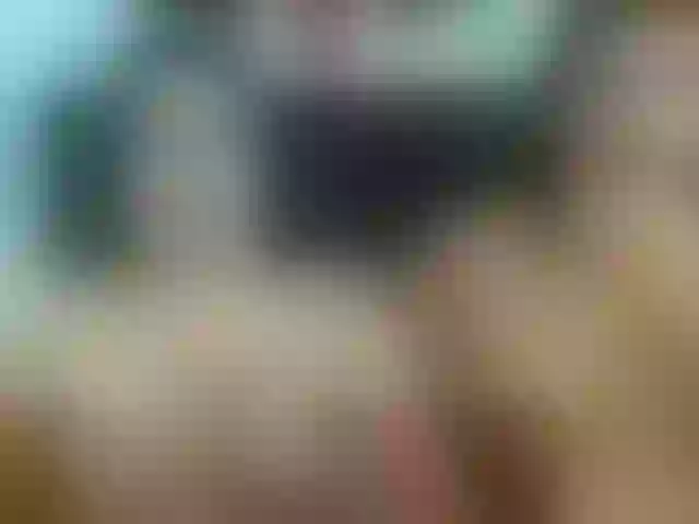 Live sex webcam photo for miaxnoah #269429222