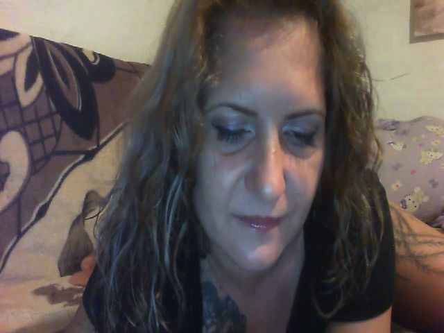 Live sex webcam photo for Fullmoon4u #269431195