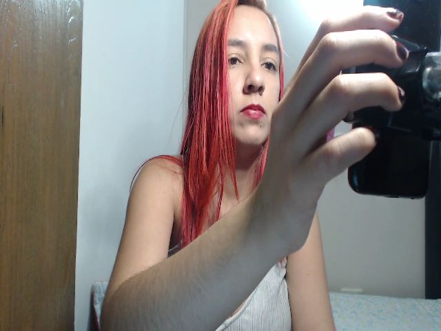 Live sex webcam photo for melany1993 #269419388