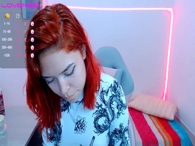 Live sex webcam photo for Jade_27 #269419443