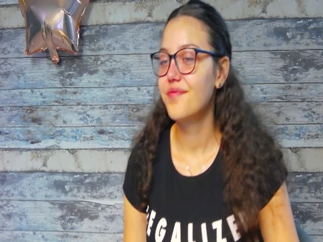 Live sex webcam photo for Leya_ice #269426864