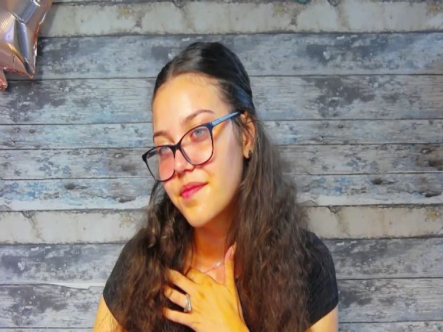 Live sex webcam photo for Leya_ice #269428238