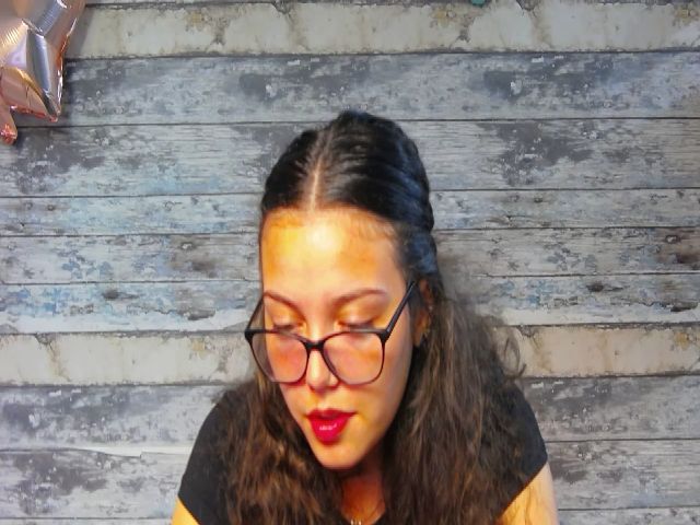 Live sex webcam photo for Leya_ice #269429694