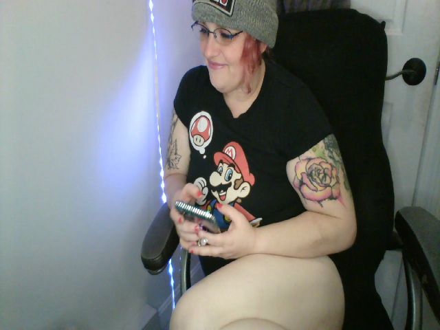 Live sex webcam photo for EmmaSquirrel #269430191